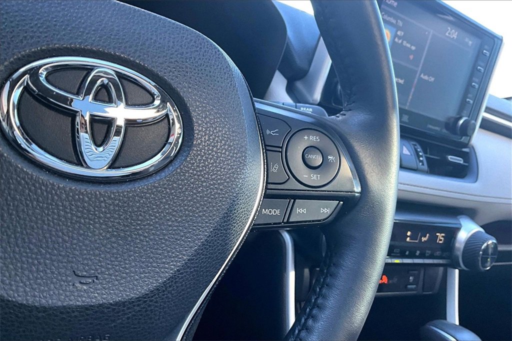 Certified 2020 Toyota RAV4 Limited image 13