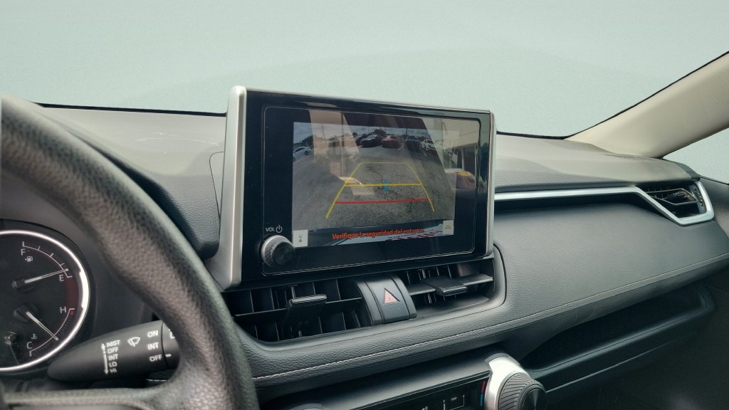 Used 2025 Toyota RAV4 LE FWD image 15