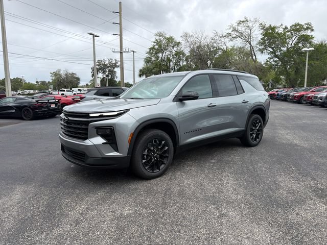 New 2026 Chevrolet Traverse LT w/ Midnight/Sport Edition FWD video 2