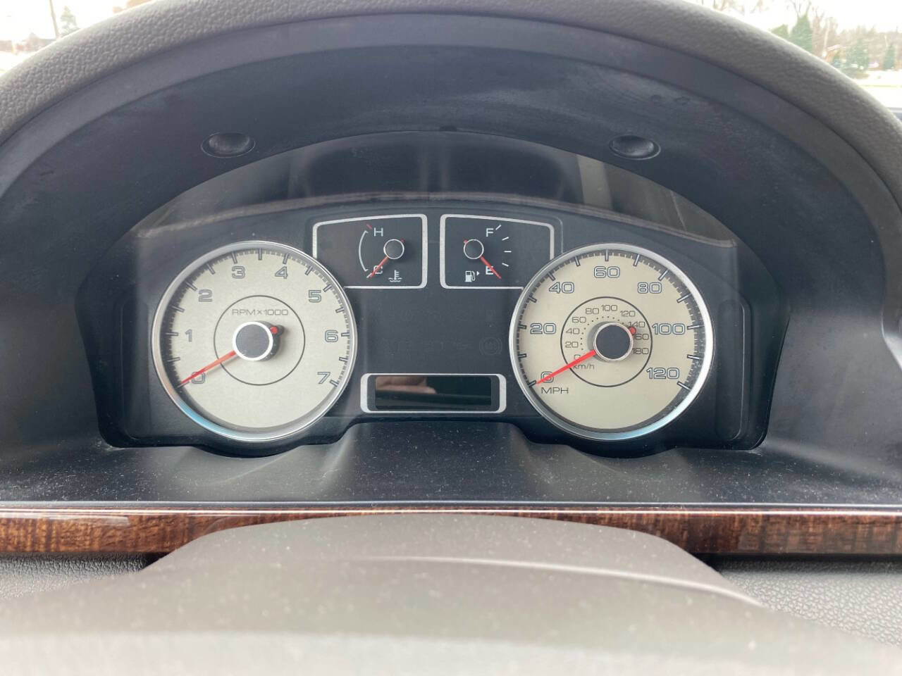 Used 2009 Ford Taurus Limited image 12