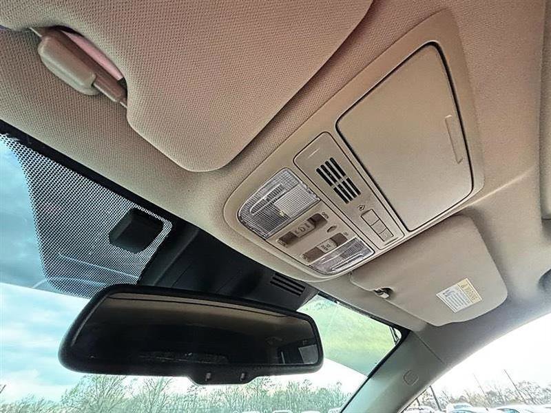 Used 2020 Honda CR-V EX-L image 30