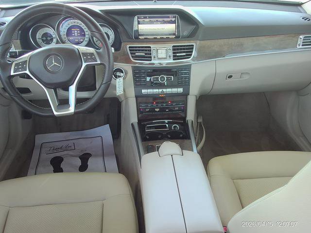 Used 2014 Mercedes-Benz E 350 4MATIC Sedan image 6