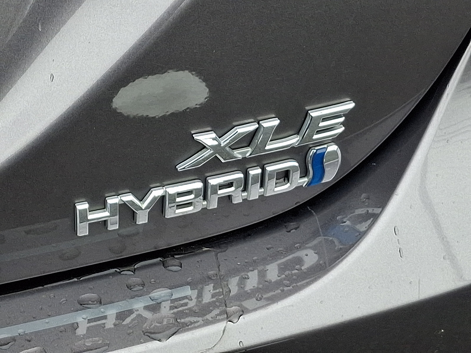 Used 2020 Toyota Camry XLE FWD image 31