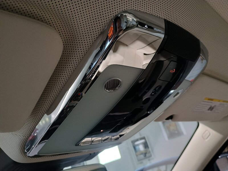 Used 2021 Rolls-Royce Ghost AWD/4WD image 33