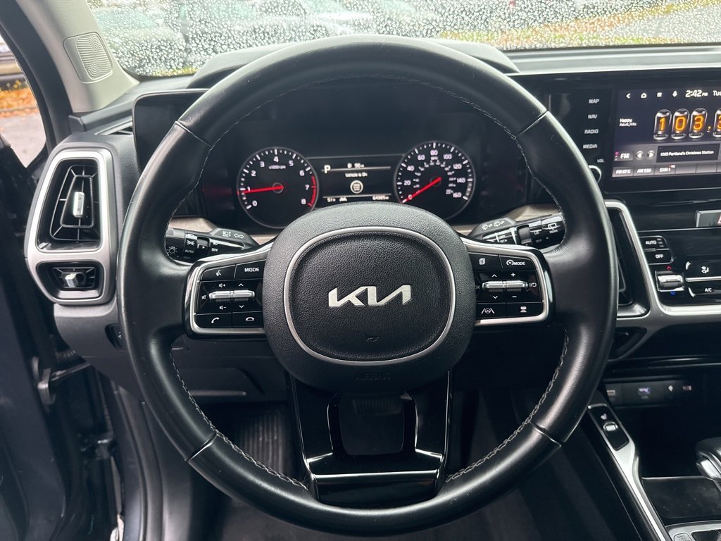 Used 2022 Kia Sorento X-Line EX image 32