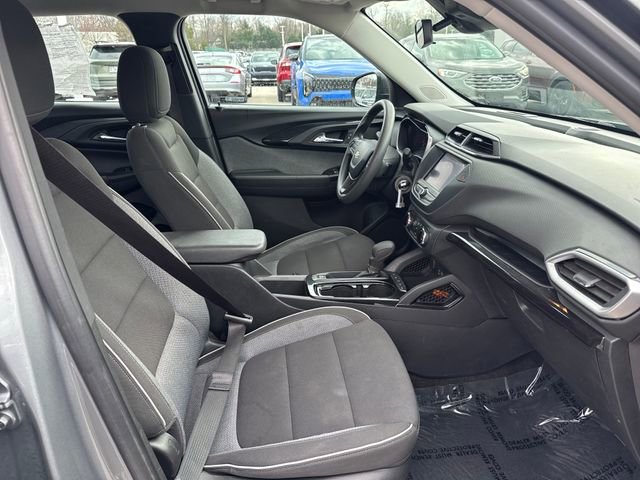 Used 2023 Chevrolet TrailBlazer LS image 10