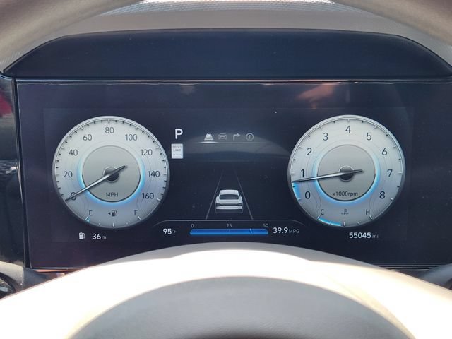 Used 2024 Hyundai Elantra SEL FWD image 13