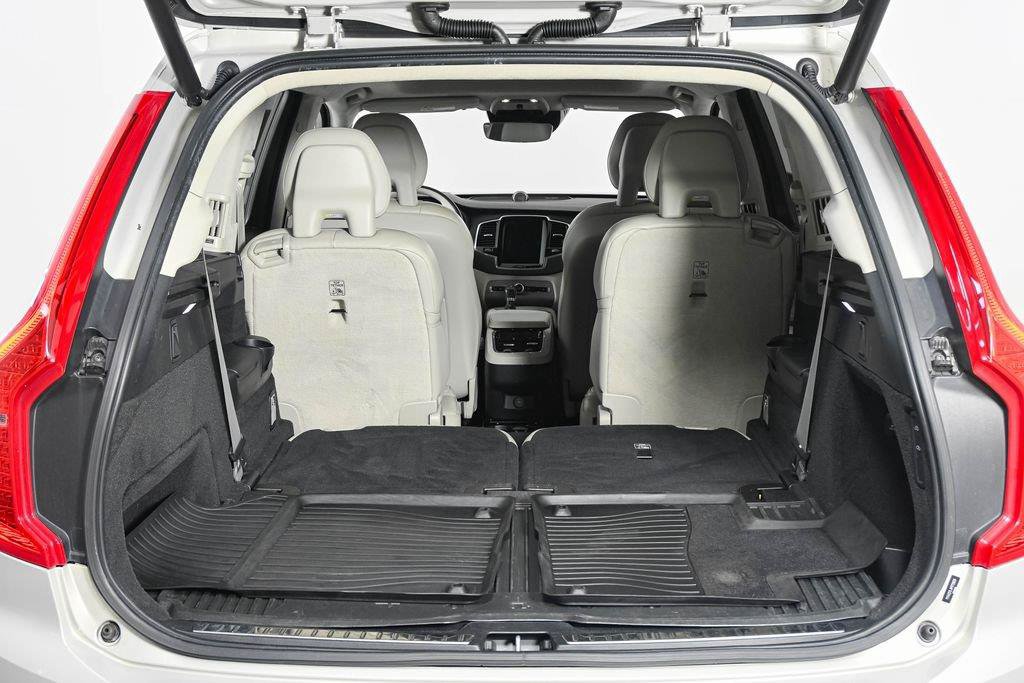 Used 2021 Volvo XC90 T6 Inscription w/ Lounge Package AWD/4WD image 32