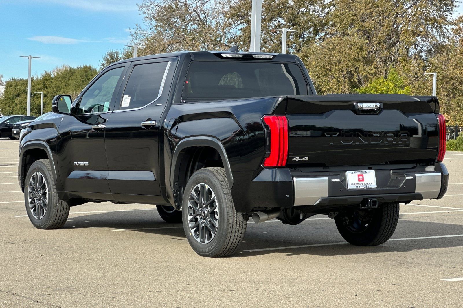 New 2026 Toyota Tundra Limited AWD/4WD image 6