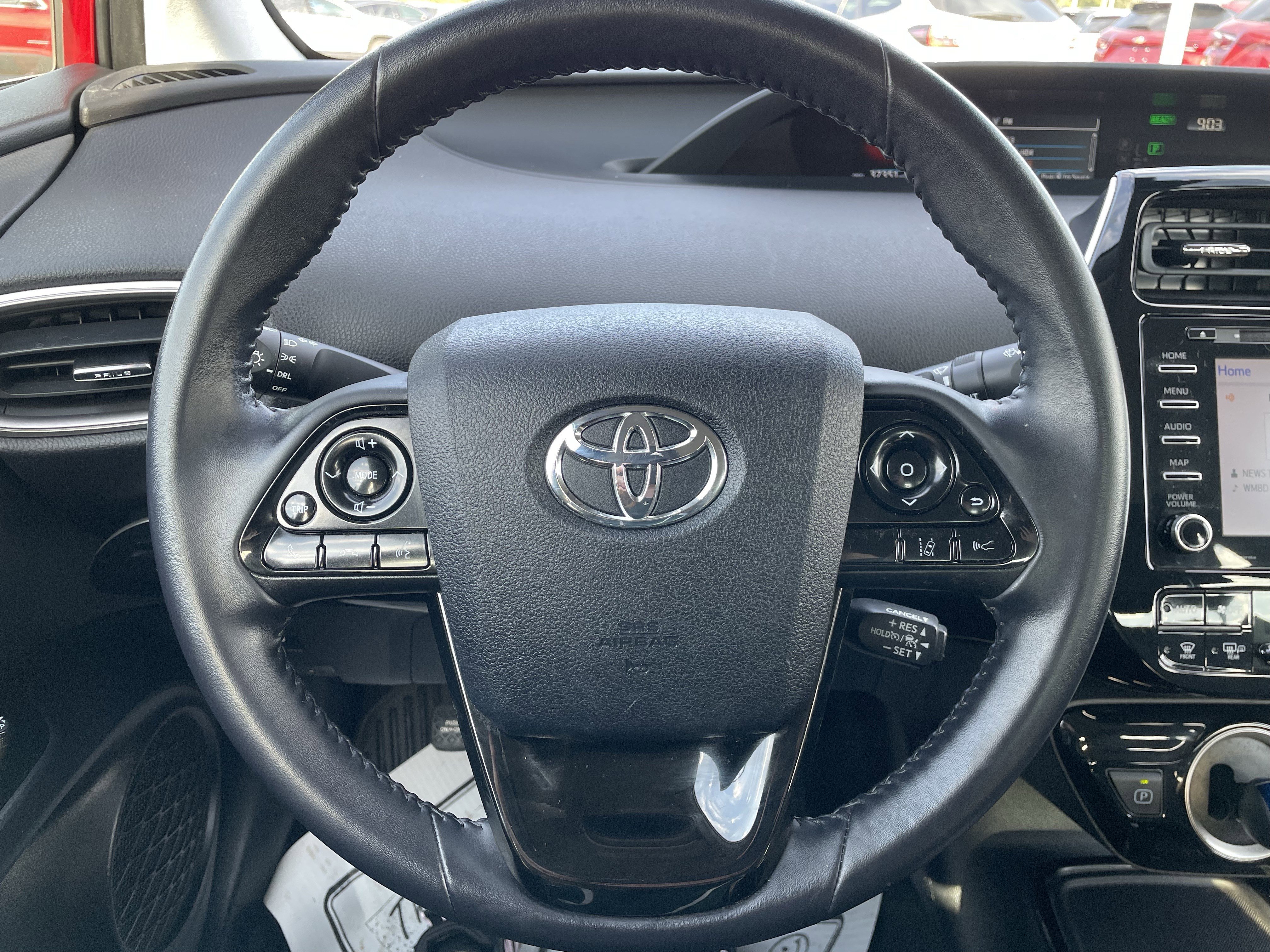 Used 2020 Toyota Prius Prime LE image 16