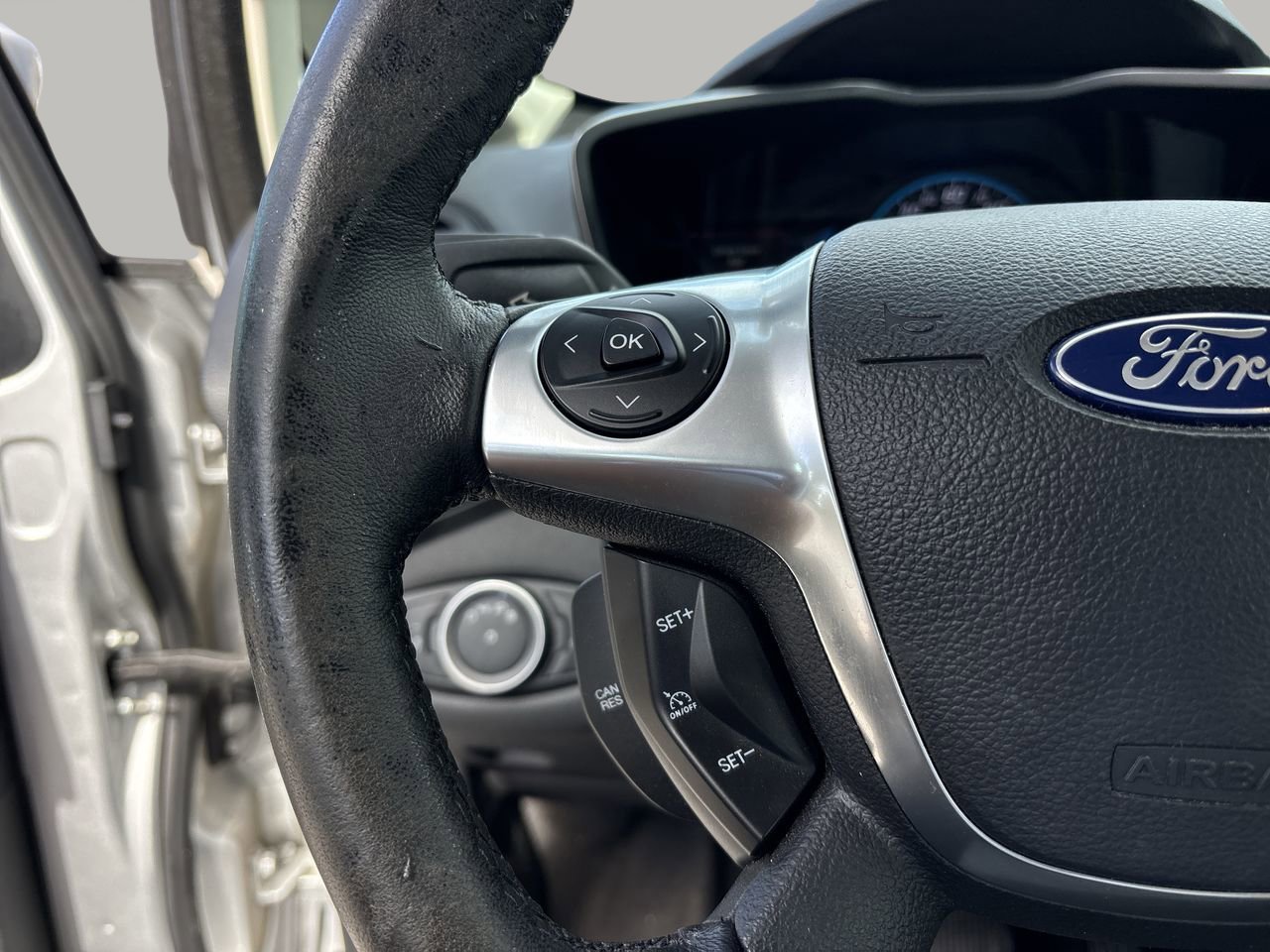 Used 2017 Ford C-MAX Energi SE image 25