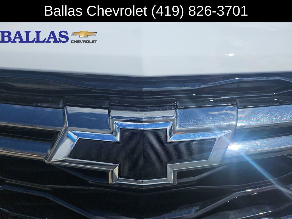 Certified 2023 Chevrolet Equinox RS w/ LPO, Floor Liner Package FWD image 31