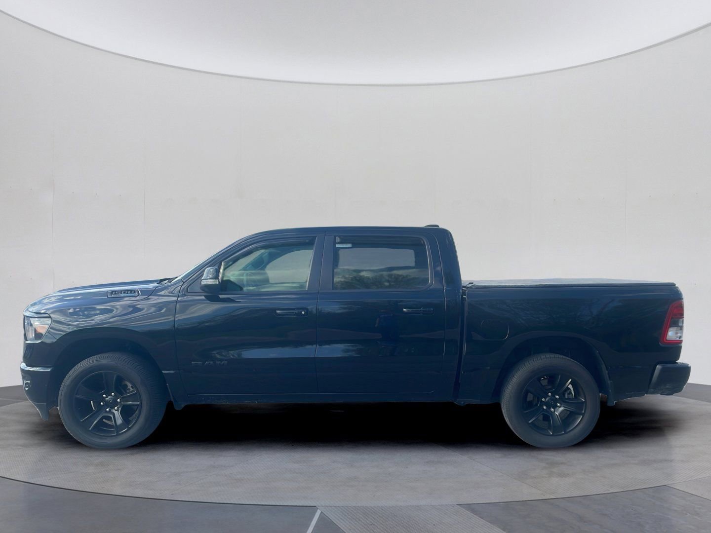 Used 2021 RAM 1500 Big Horn AWD/4WD image 2