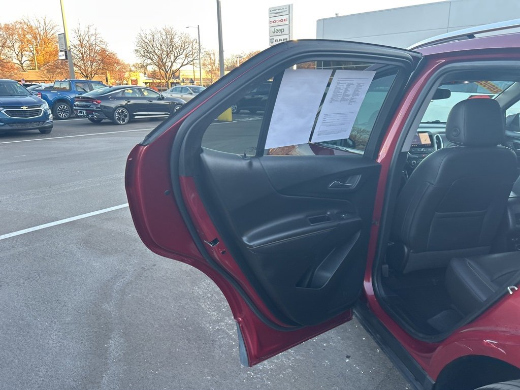 Used 2019 Chevrolet Equinox Premier image 15