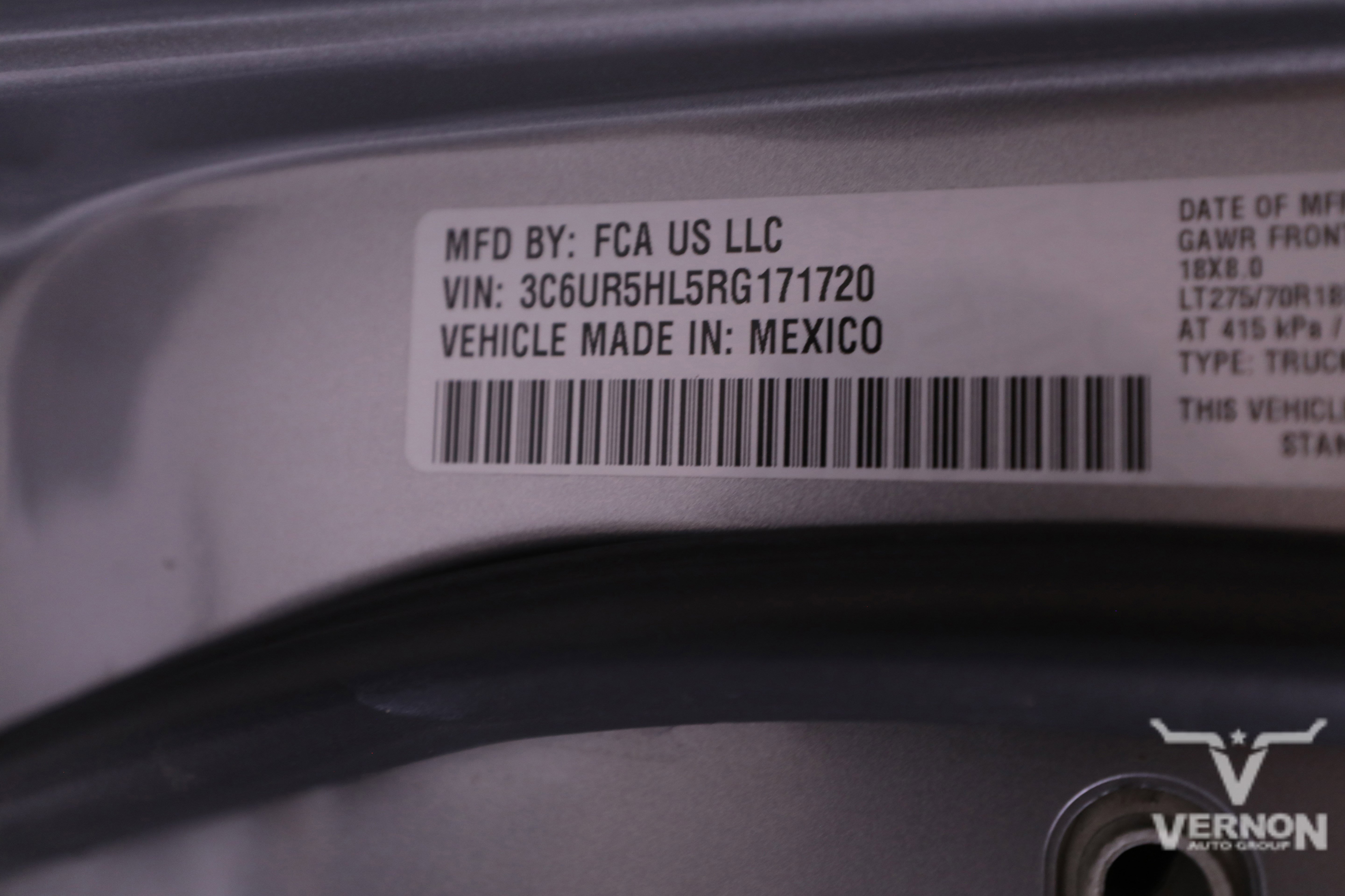 Used 2024 RAM 2500 Tradesman w/ Chrome Appearance Group image 38