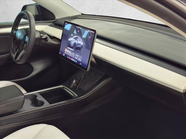 Used 2024 Tesla Model Y Performance AWD/4WD image 24