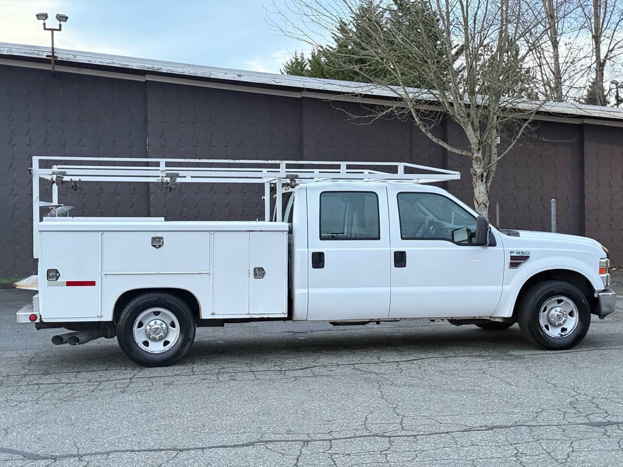Used 2008 Ford F350 XL RWD image 3