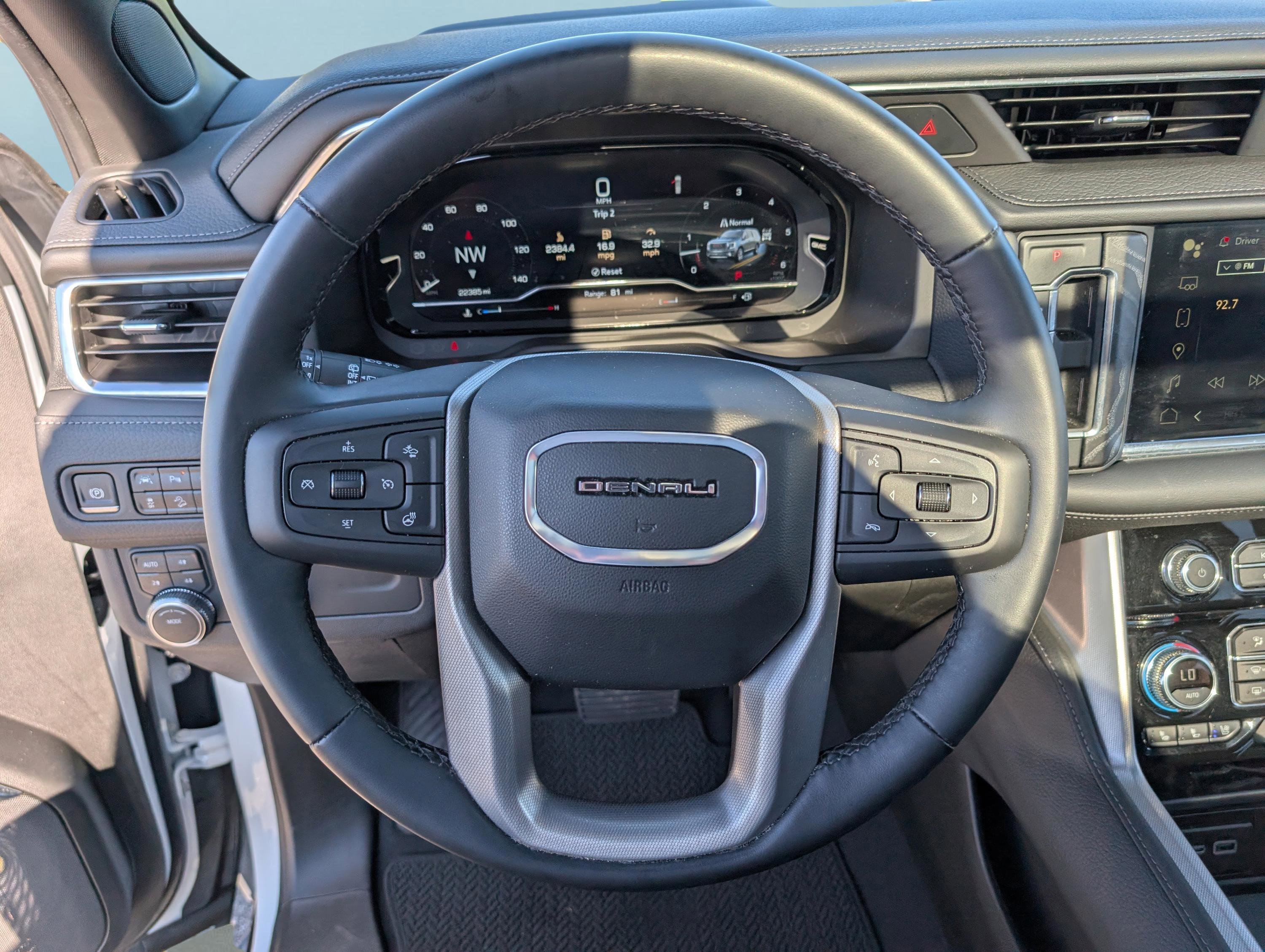 Certified 2024 GMC Yukon Denali image 22