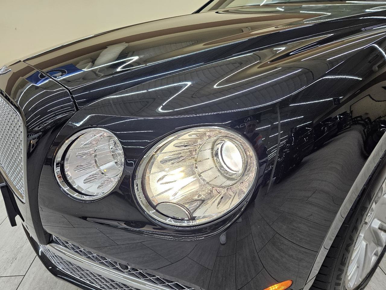 Used 2014 Bentley Flying Spur W12 AWD/4WD image 10