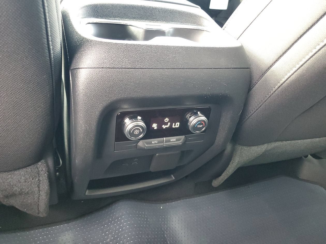 New 2026 GMC Acadia Elevation FWD image 16