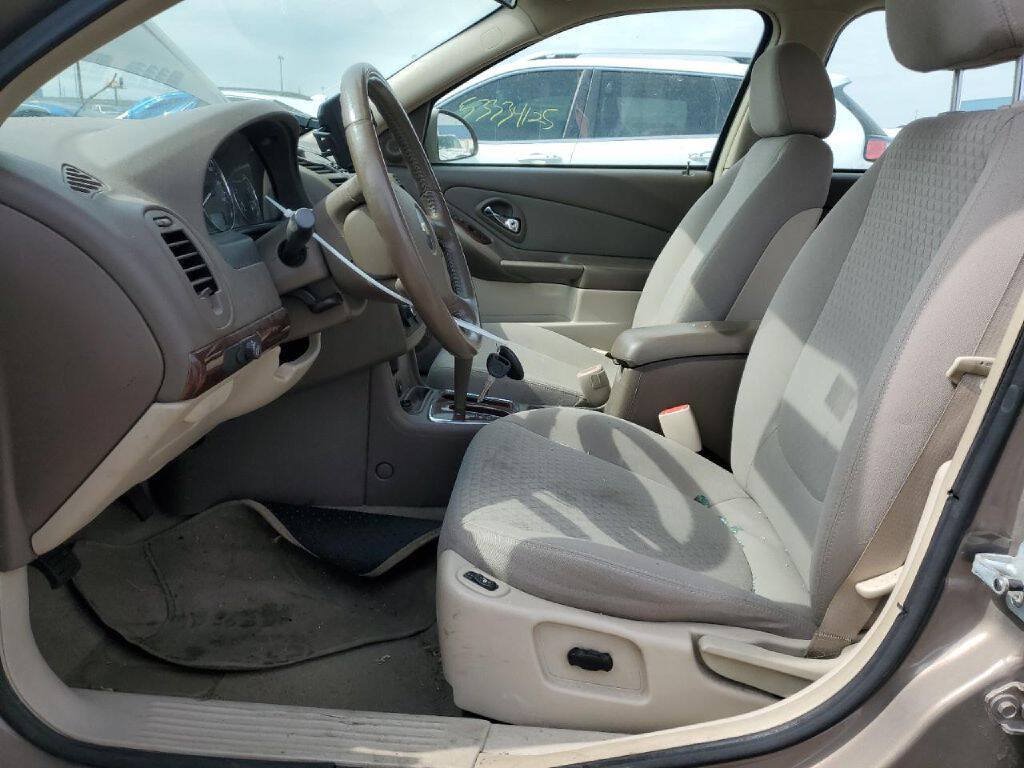 Used 2007 Chevrolet Malibu LT w/ Front Seating Package FWD image 4