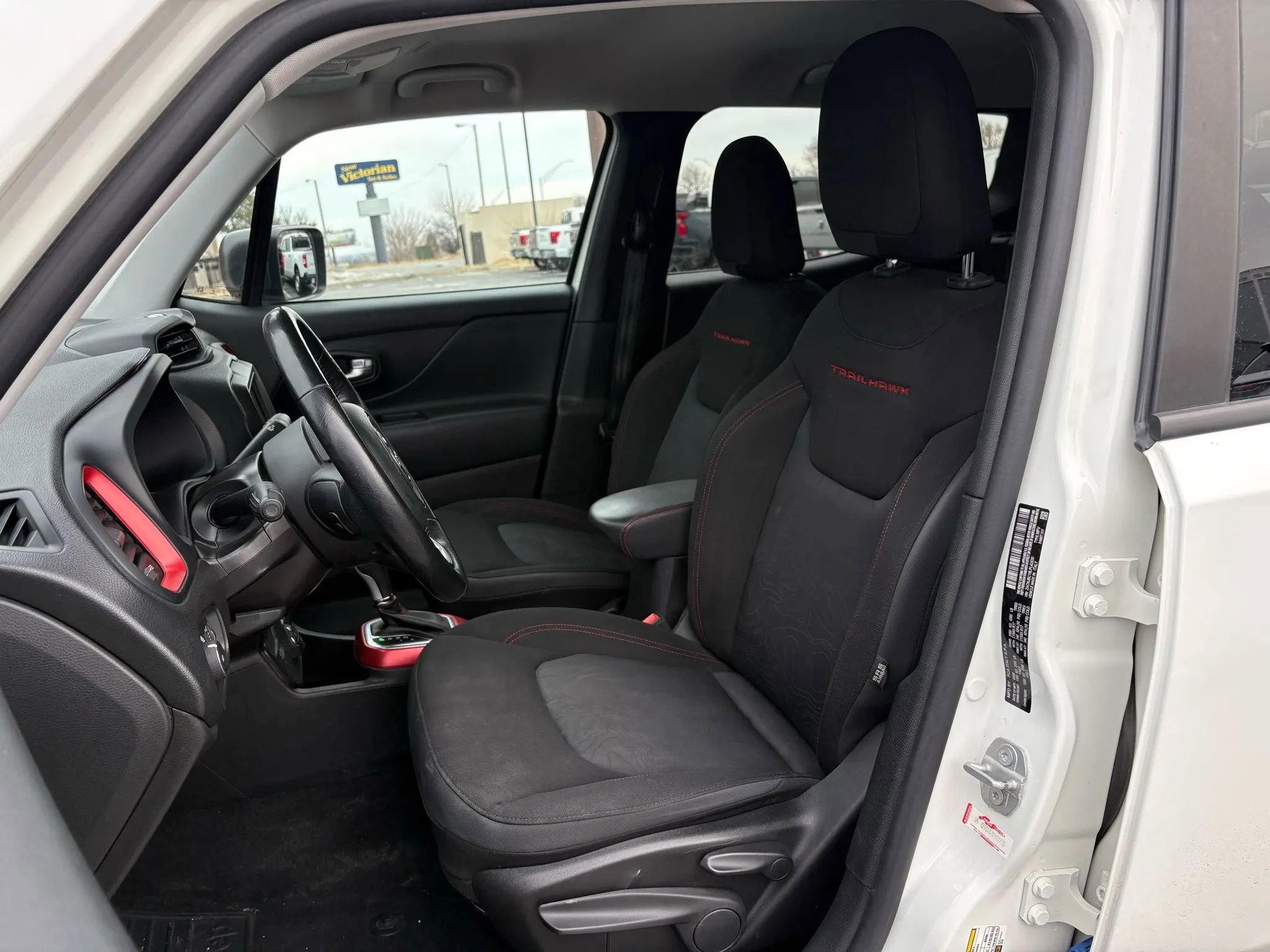 Used 2020 Jeep Renegade Trailhawk w/ Cold Weather Group image 16