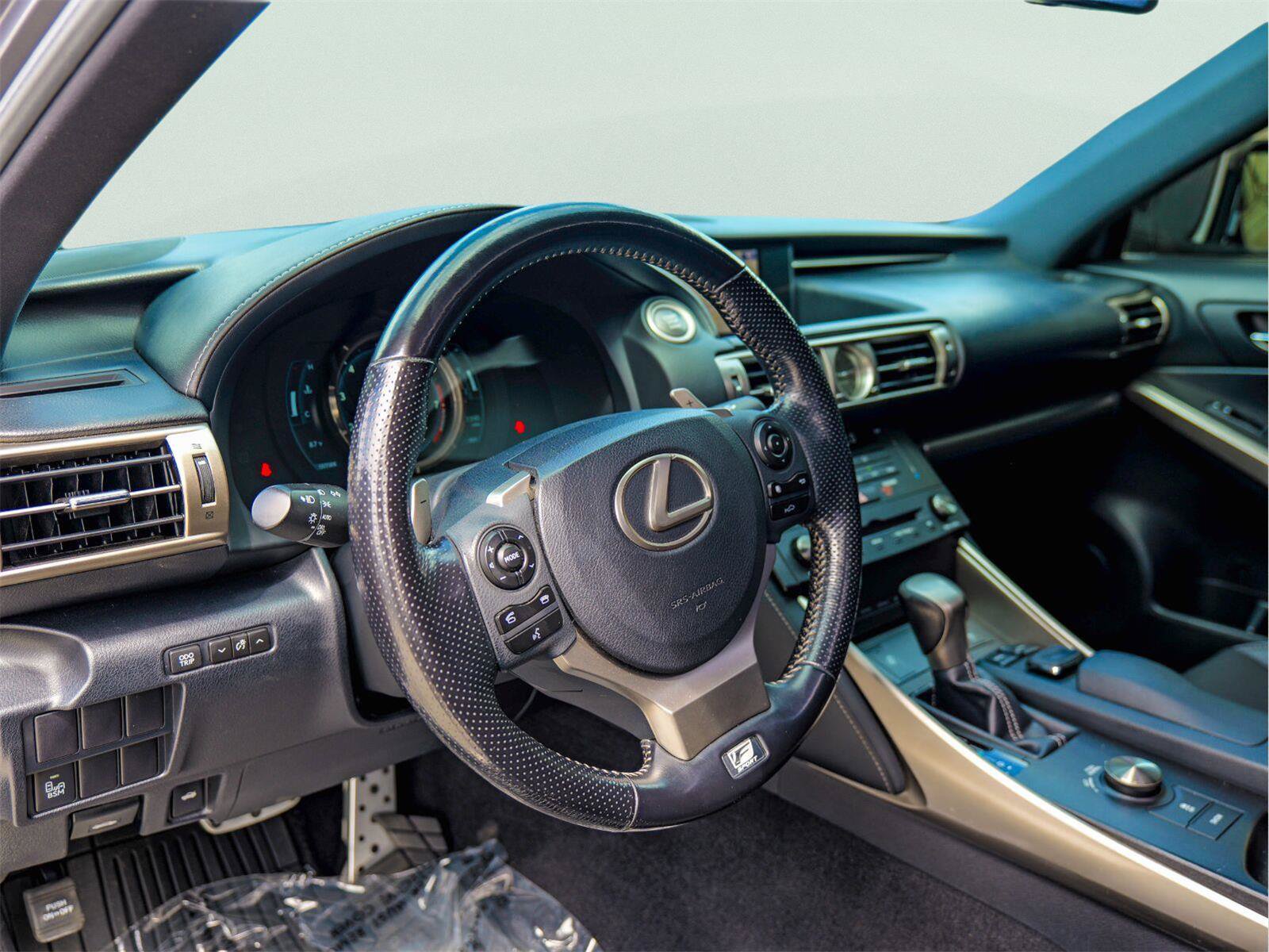 Used 2016 Lexus IS 300 AWD w/ F Sport Package image 23