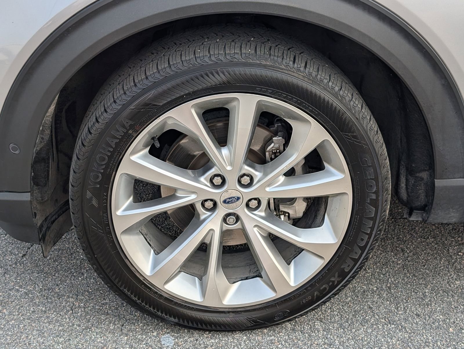 Used 2022 Ford Explorer Platinum w/ Equipment Group 601A image 13