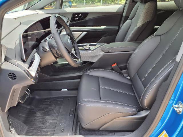 New 2026 Cadillac Optiq Luxury 1 w/ LPO, Floor Liner Package AWD/4WD image 13