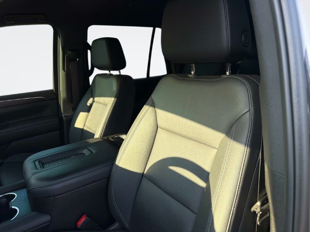 Used 2024 Chevrolet Tahoe Z71 w/ Max Trailering Package AWD/4WD image 23