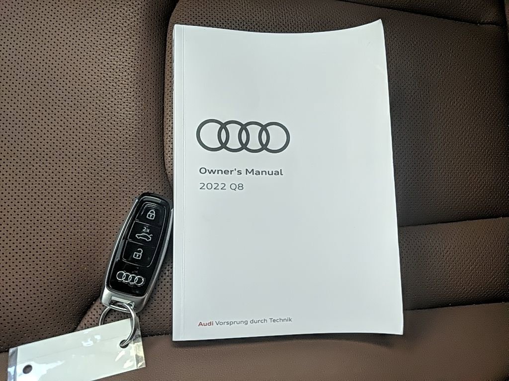 Used 2022 Audi Q8 Premium Plus w/ Premium Plus Package image 34