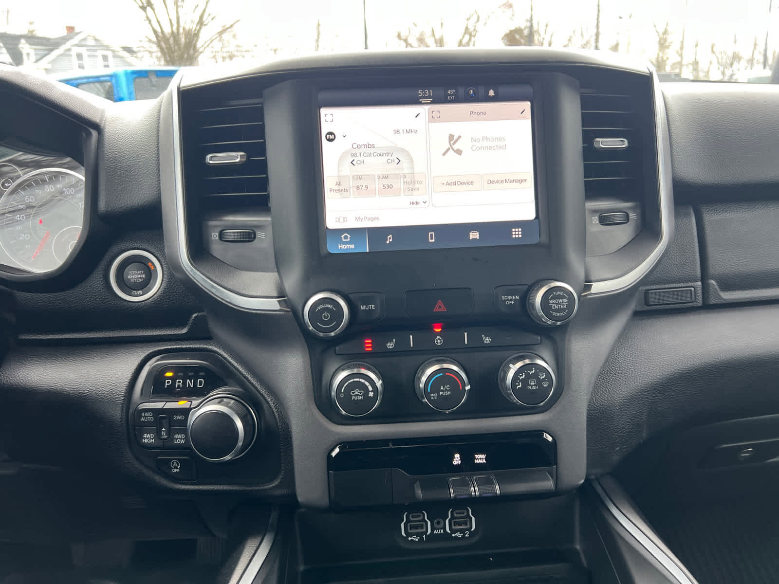 Used 2024 RAM 1500 Big Horn AWD/4WD image 25