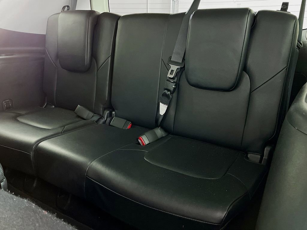 Used 2024 Nissan Armada SL w/ Captain's Chairs Package AWD/4WD image 34