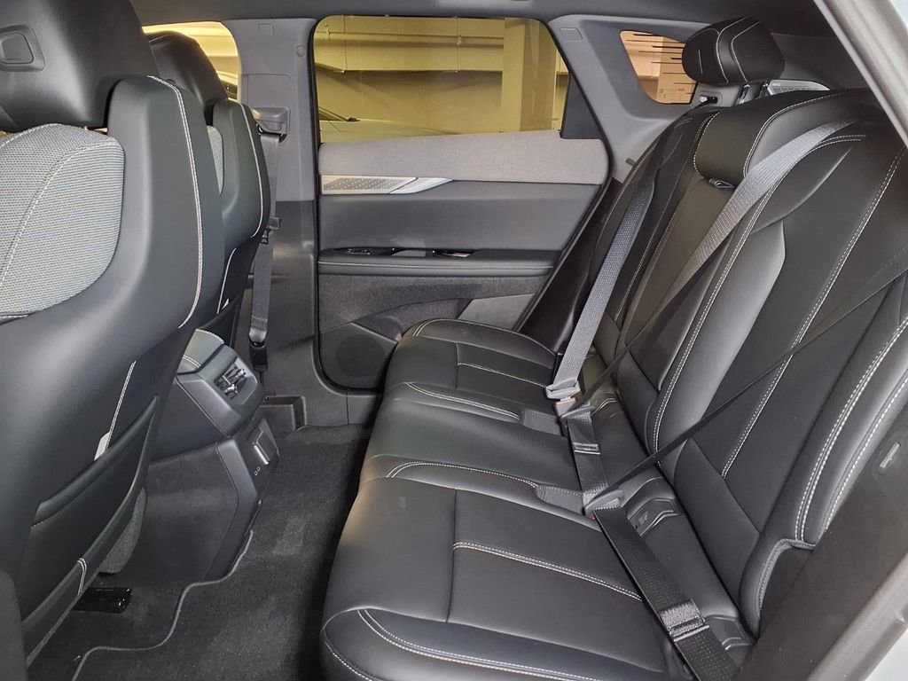 New 2026 Cadillac Optiq Luxury 1 RWD image 12