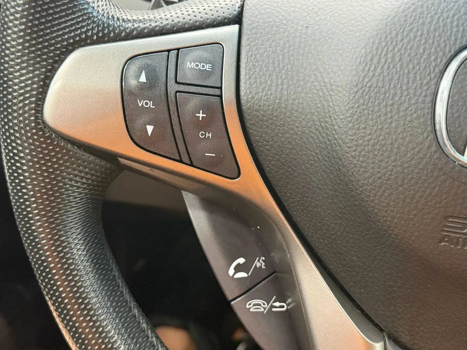 Used 2010 Acura RDX SH-AWD image 26