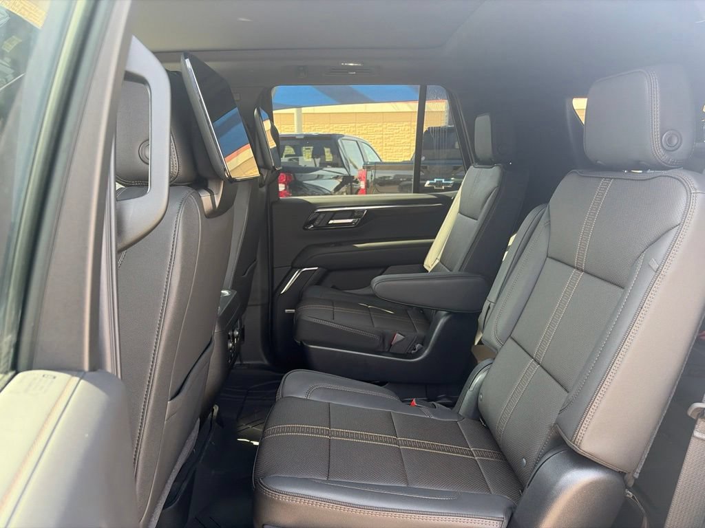 New 2026 Chevrolet Tahoe High Country AWD/4WD image 19