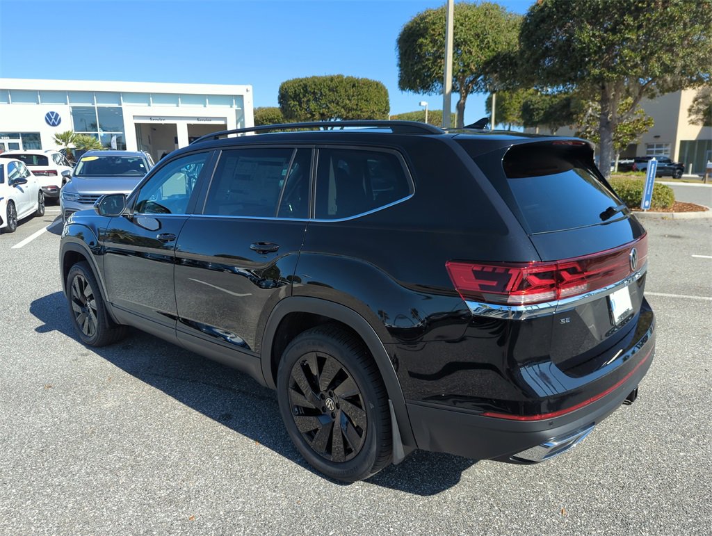 New 2026 Volkswagen Atlas SE image 9