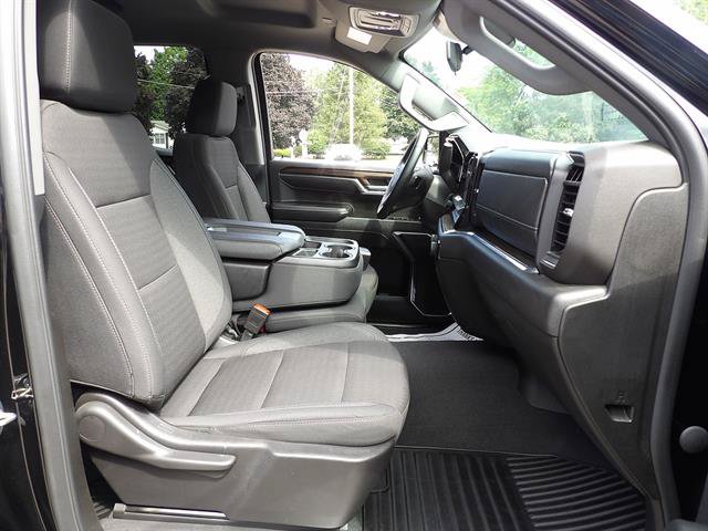 Used 2024 Chevrolet Silverado 1500 LT AWD/4WD image 36