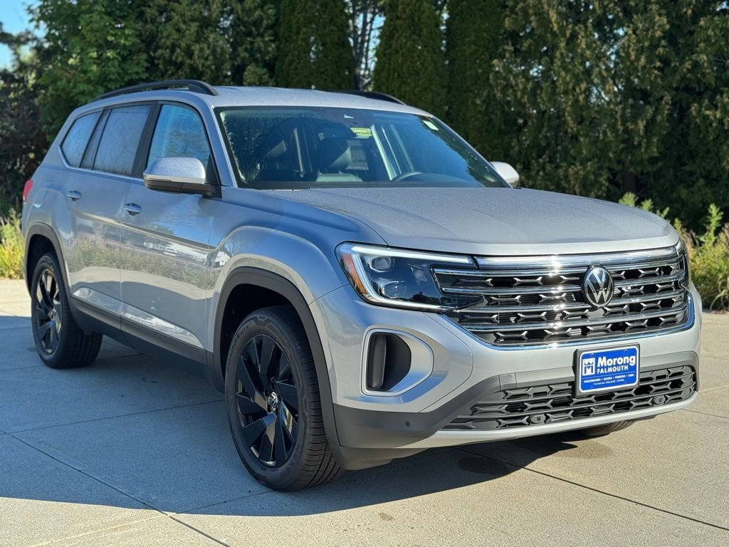 New 2026 Volkswagen Atlas SE image 1