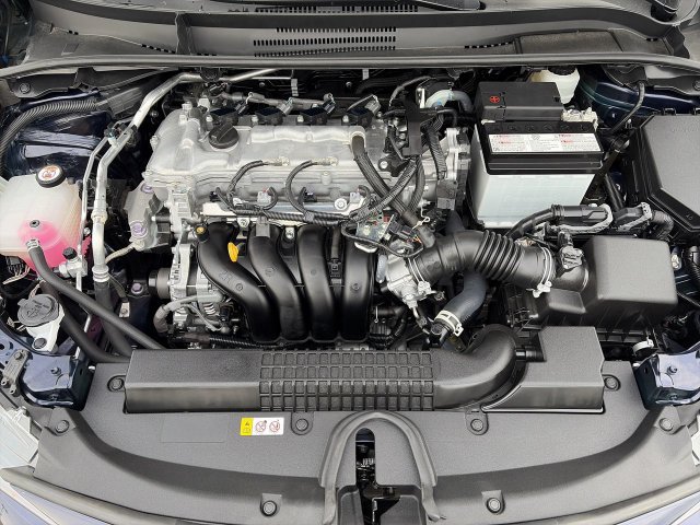Used 2022 Toyota Corolla LE FWD image 36