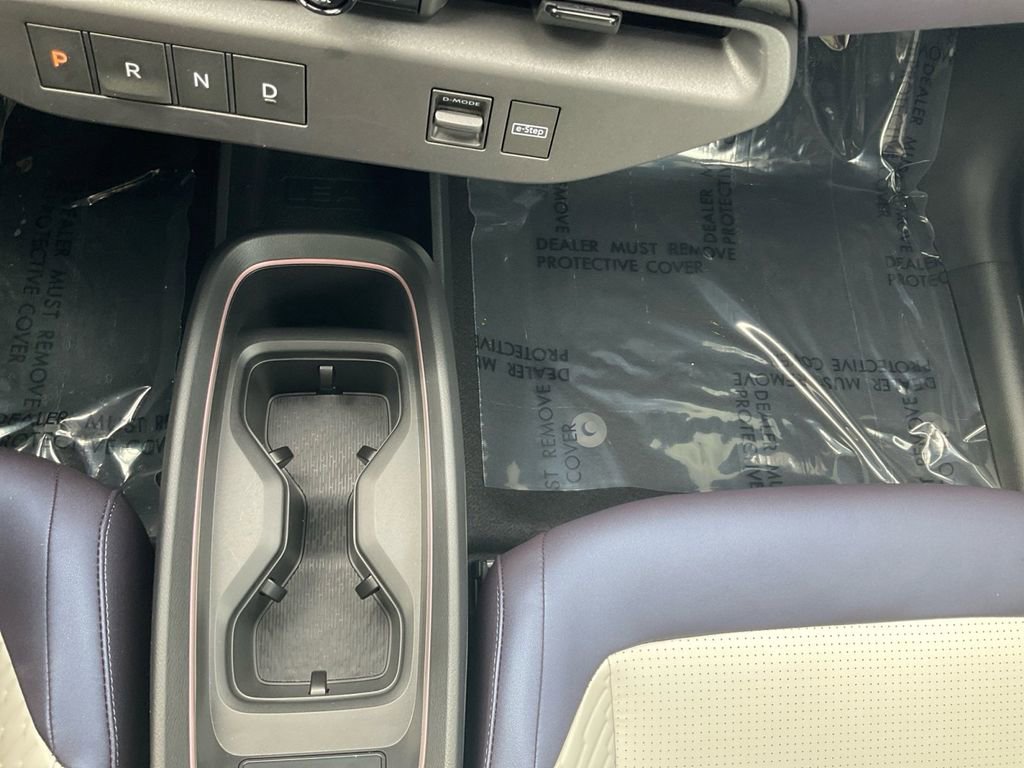 New 2026 Nissan Leaf Platinum+ image 22