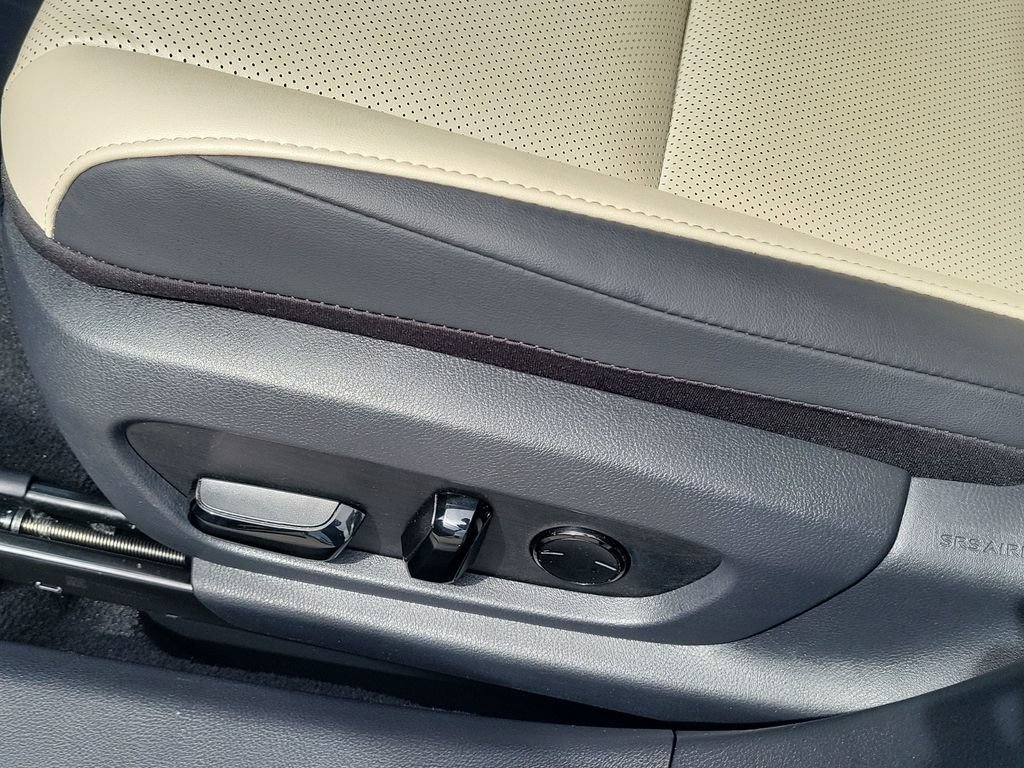 Used 2023 Lexus ES 350 w/ Premium Package FWD image 23