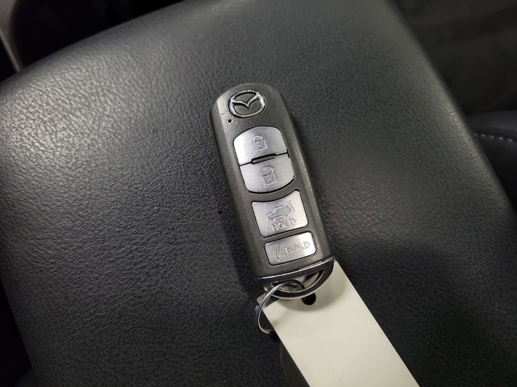 Used 2019 MAZDA CX-5 Touring image 17
