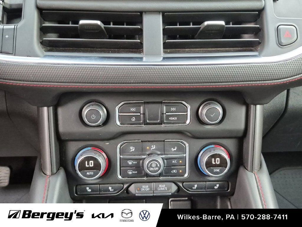 Used 2022 Chevrolet Tahoe RST w/ Luxury Package AWD/4WD image 28
