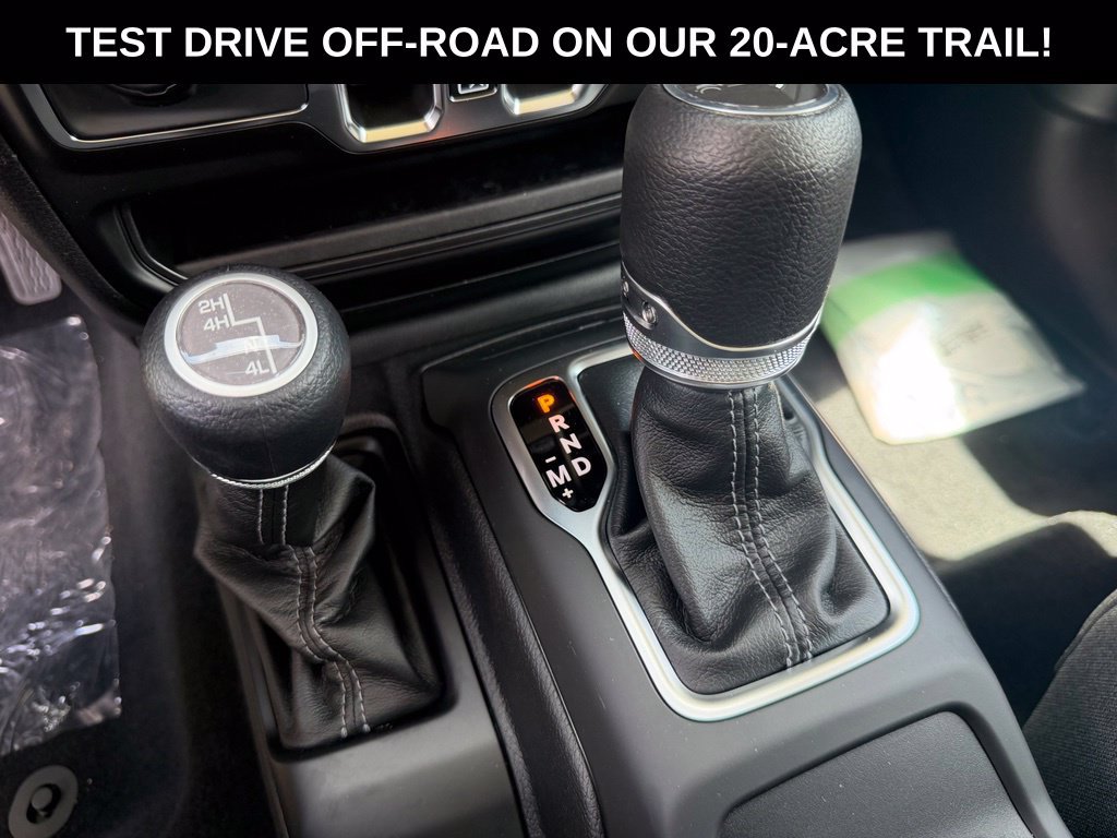 New 2026 Jeep Gladiator Sport AWD/4WD image 18