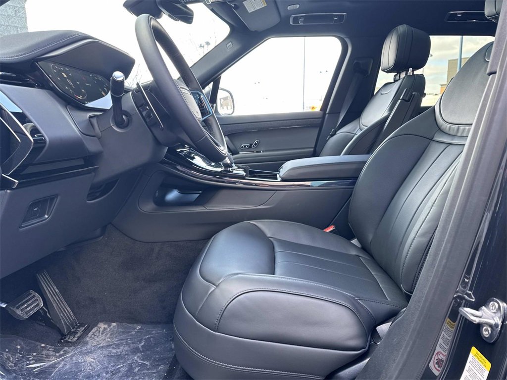 New 2026 Land Rover Range Rover Sport SE image 18