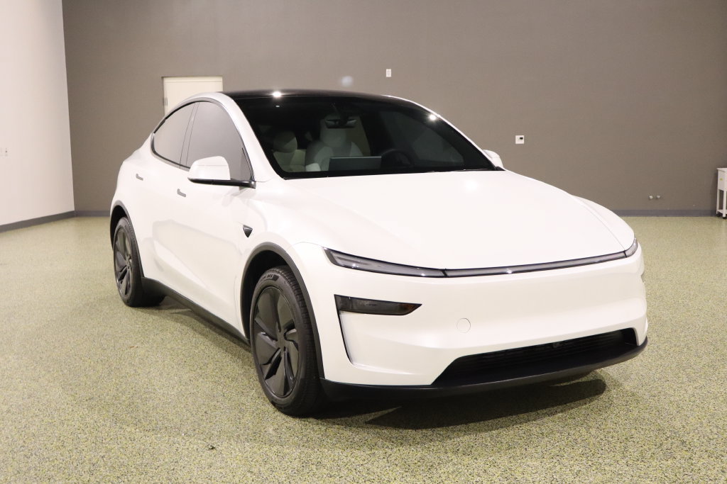 Used 2026 Tesla Model Y 2WD