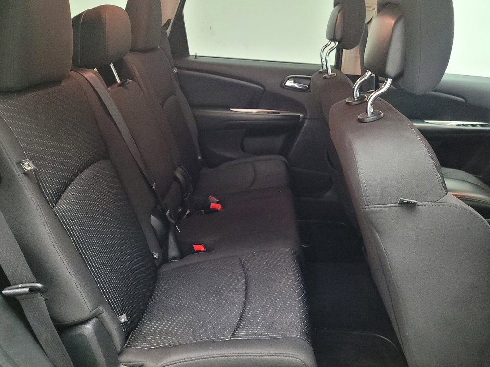 Used 2018 Dodge Journey SXT FWD image 19