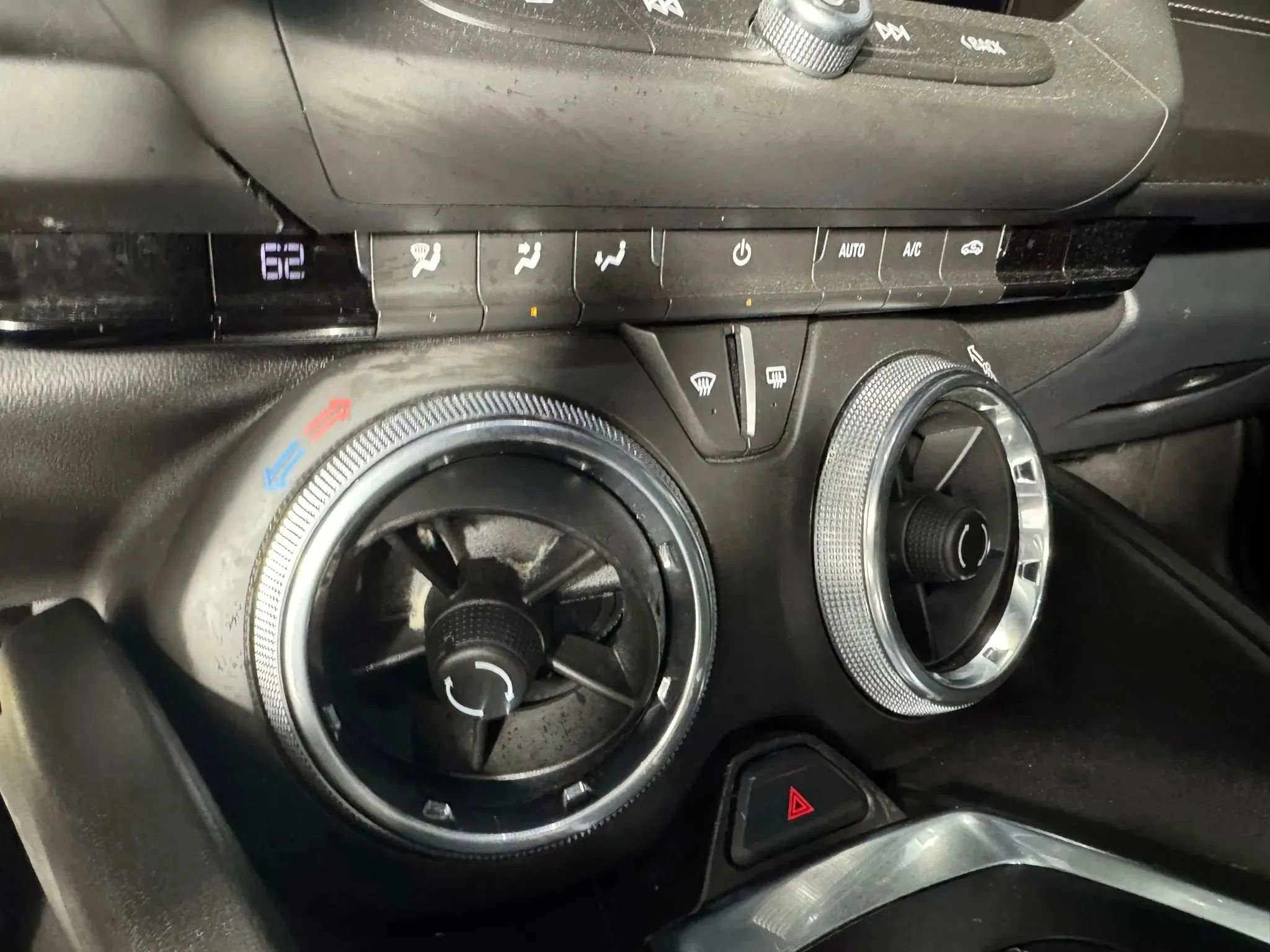 Used 2020 Chevrolet Camaro SS image 20