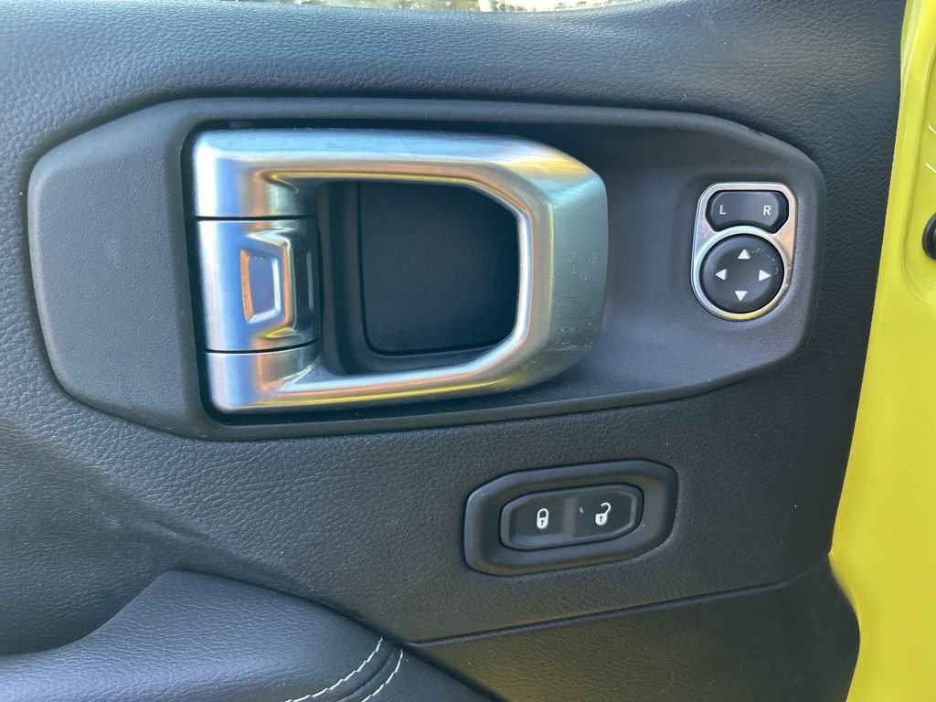 Used 2023 Jeep Wrangler Unlimited Sahara w/ Cold Weather Group image 37